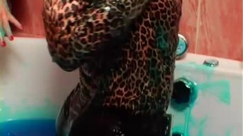 Blue Goo Girls! Screencap 19 on www.sinx.com