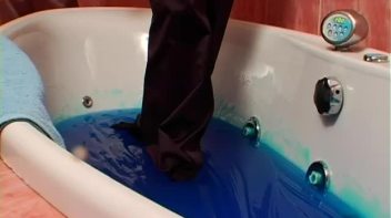 Blue Goo Girls! Screencap 4 on www.sinx.com