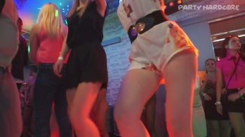 Party Hardcore Gone Crazy Vol. 28 Part 6 - Cam 1 Screencap 97 on www.sinx.com