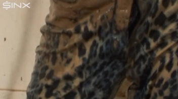 Mud Covered Hottie Rinses Off In Shower Screencap 46 on www.sinx.com