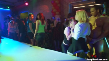 Party Hardcore Gone Crazy Vol. 36 Part 3 - Cam 3 Screencap 55 on www.sinx.com