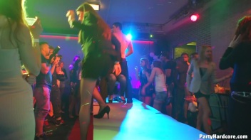 Party Hardcore Gone Crazy Vol. 36 Part 3 - Cam 3 Screencap 64 on www.sinx.com