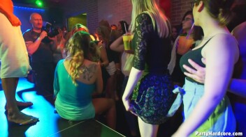 Party Hardcore Gone Crazy Vol. 36 Part 3 - Cam 3 Screencap 16 on www.sinx.com