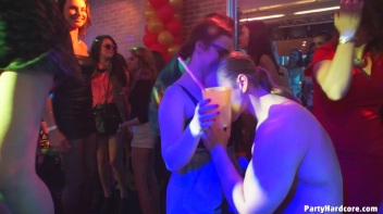 Party Hardcore Gone Crazy Vol. 36 Part 3 - Cam 3 Screencap 18 on www.sinx.com