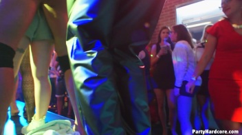 Party Hardcore Gone Crazy Vol. 36 Part 3 - Cam 3 Screencap 28 on www.sinx.com