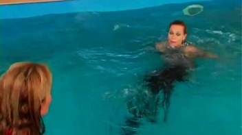 Splish Splash Eurobaabe Fun Screencap 37 on www.sinx.com