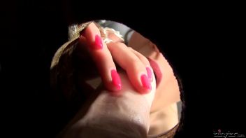 Accepting The Mess By Giving It Her Best Screencap 15 on www.sinx.com