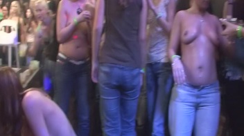 Party Hardcore Vol. 33 Part 3 - Cam 2 Screencap 72 on www.sinx.com