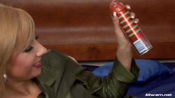 Sensual Shaving Cream Rubdown Screencap 13 on www.sinx.com