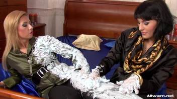 Sensual Shaving Cream Rubdown Screencap 36 on www.sinx.com