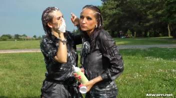 Creamy In Public Eurobabes Screencap 86 on www.sinx.com
