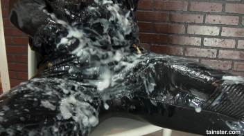 Jessica Red in black loves cum Screencap 30 on www.sinx.com