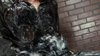 Jessica Red in black loves cum Screencap 31 on www.sinx.com