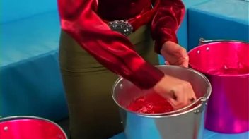 Fully Clothed Jell-O Nastiness Screencap 11 on www.sinx.com