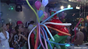 Welcome To The Mad House Part 1  - Cam 3 Screencap 123 on www.sinx.com