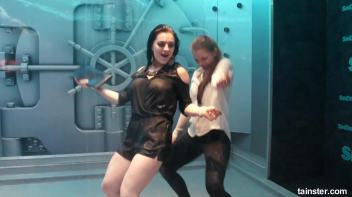 Sweet girls getting the wetlook Screencap 15 on www.sinx.com