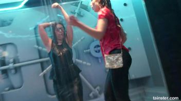 Sweet girls getting the wetlook Screencap 42 on www.sinx.com