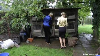 High Class Garden Mess Screencap 3 on www.sinx.com