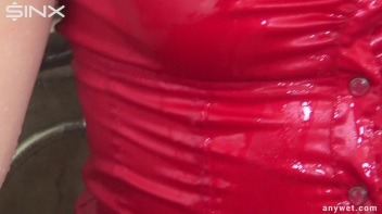 Wet And Messy From The Inside Out Screencap 47 on www.sinx.com