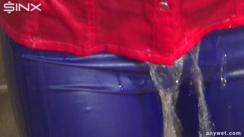 Wet And Messy From The Inside Out Screencap 48 on www.sinx.com