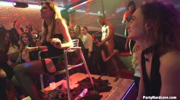 Party Hardcore Gone Crazy Vol. 34 Part 6 - Cam 2 Screencap 25 on www.sinx.com