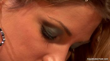 Carpenter Knows How To Work His Wood Screencap 27 on www.sinx.com