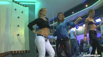 Satin Skeeters Part 1 - Cam 4 Screencap 115 on www.sinx.com