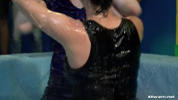 Jersie Girl Goes Hard In The Pit! Screencap 18 on www.sinx.com