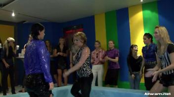 Jersie Girl Goes Hard In The Pit! Screencap 50 on www.sinx.com