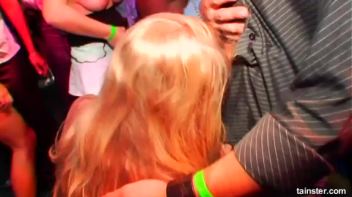 Eurobabe Olympics Part 1 - Cam 3 Screencap 84 on www.sinx.com