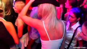 Eurobabe Olympics Part 1 - Cam 3 Screencap 31 on www.sinx.com