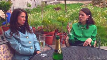 Horny Overtime Screencap 3 on www.sinx.com