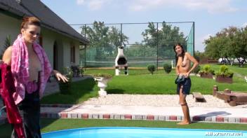 Jealousy Drenched The Fashion Show Screencap 99 on www.sinx.com