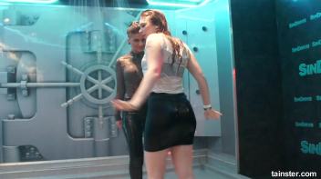 Soaking wet shower adicts Screencap 8 on www.sinx.com