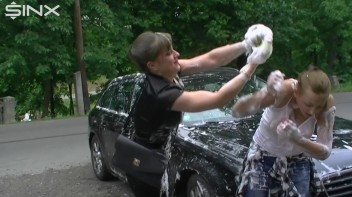 Catfight At The Carwash Screencap 34 on www.sinx.com