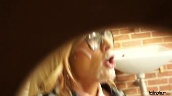 Keeping The Party Going With Some Slimy Fucking Screencap 46 on www.sinx.com