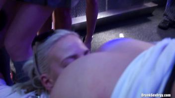 International Summer Lovin' Part 4 - Lesbo Cam Screencap 55 on www.sinx.com