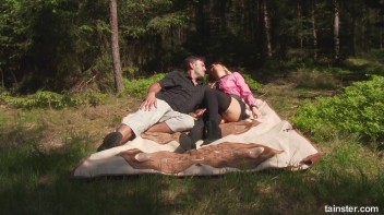 Finding The Perfect Piss Sex Spot Screencap 14 on www.sinx.com