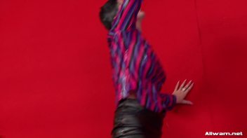 The Tank Screencap 51 on www.sinx.com