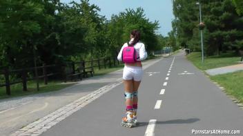 Post Rollerblading Wet-Down Screencap 3 on www.sinx.com