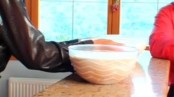 Love Pudding Screencap 5 on www.sinx.com