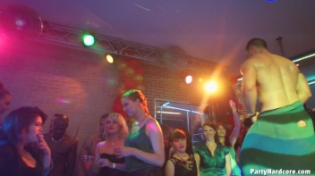 Party Hardcore Gone Crazy Vol. 36 Part 6 - Cam 1 Screencap 25 on www.sinx.com