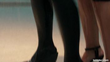 I can see your bra Screencap 28 on www.sinx.com