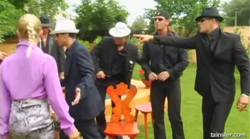 Bibi Fox on the Run Screencap 3 on www.sinx.com