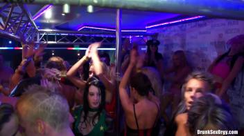 The CFNM Costume Ball Part 6 - Cam 4 Screencap 104 on www.sinx.com