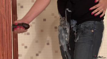 Jersie's Mounds Covered In Cum Screencap 17 on www.sinx.com