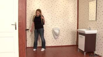 Jersie's Mounds Covered In Cum Screencap 5 on www.sinx.com