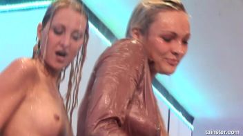 All-Night Love Lounge Part 6 - Shower Cam Screencap 1 on www.sinx.com
