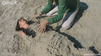 Gorgeous Girls Get Wet And Messy In The Park Screencap 85 on www.sinx.com