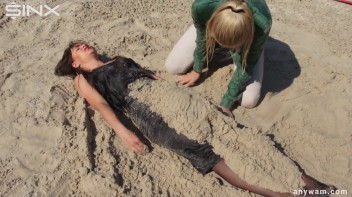 Gorgeous Girls Get Wet And Messy In The Park Screencap 82 on www.sinx.com